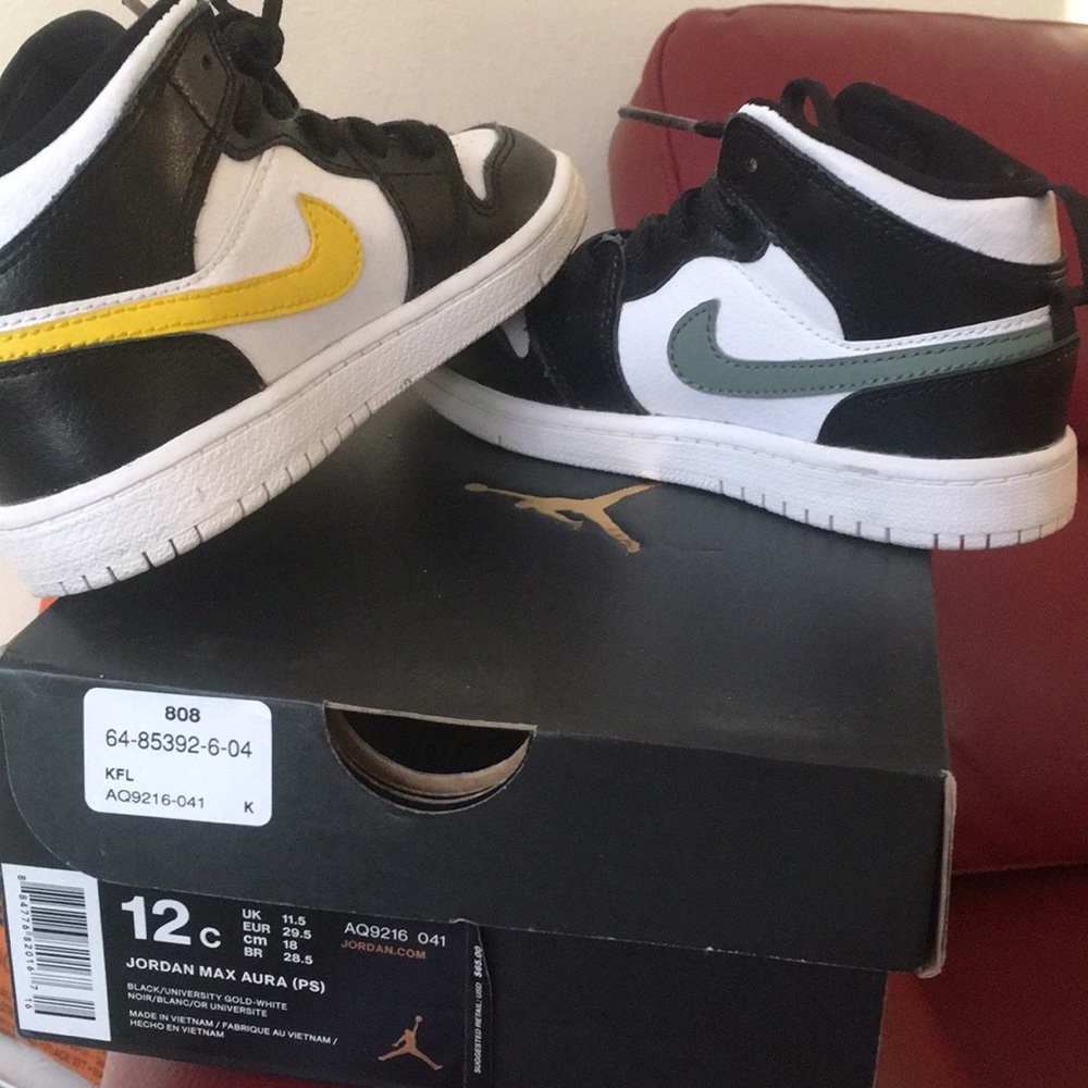 Kid 12c toddler Jordan shoe